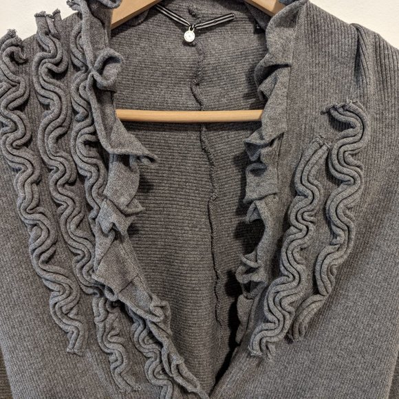Anthropologie Knitted & Knotted Grey Ruffled Sweater - Picture 7 of 13